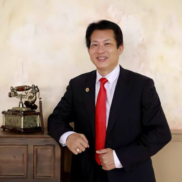 Chuyên gia Lê Minh Phúc